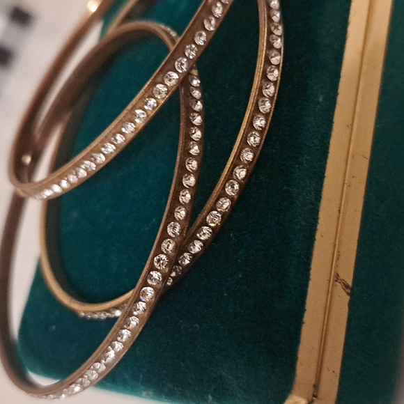 Bundle of 9 Super Sparkly Silver Gold and Red Glam Rhinestone Bracelets - Picture 12 of 12